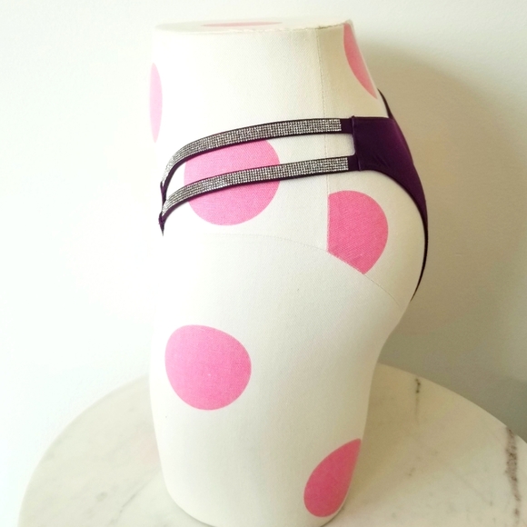 Victoria's Secret Very Sexy Double Shine Strap Smooth Brazilian Panty Grape NWT - Picture 6 of 14